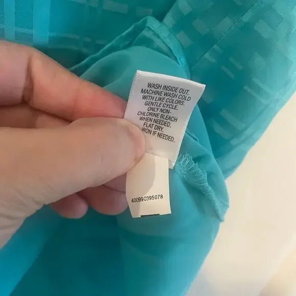 DANA BUCHMAN Women's Textured Print Sleeveless Blouse- Size L - Picture 7 of 11